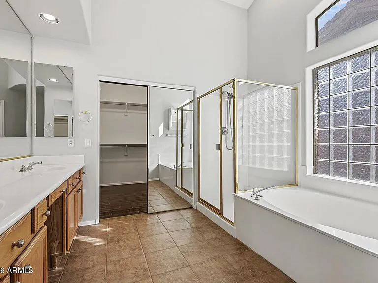 7252 E Whistling Wind Way — Photo 18