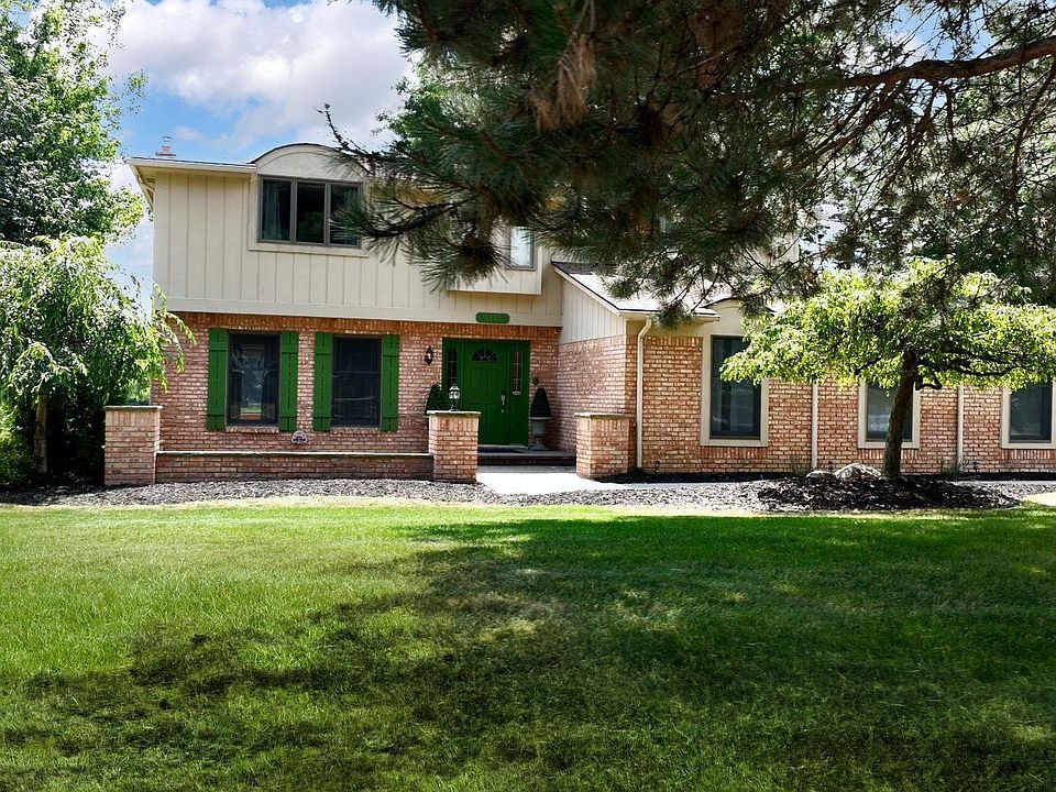 1155 Hickory Hill Dr, photo 2
