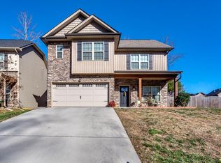 1510 Yarnell Station Blvd, Knoxville, TN 37932
