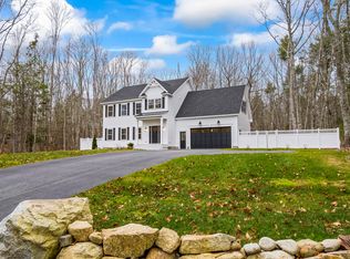 6 Roberts Lane, Kennebunkport, ME 04046