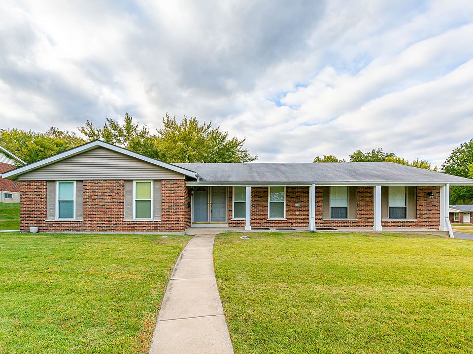 1st image of 3685 Parc Chateau Ln