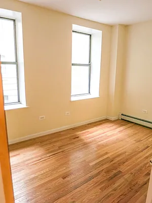 Rented by Bohemia Realty Group | media 12