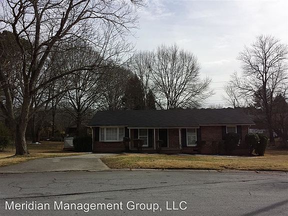 2nd image of 289 Queen Helen Ln