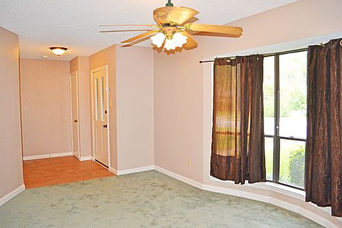 3rd image of 2808 Greenbrook Dr