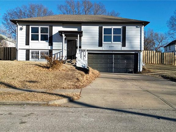 3rd image of 2331 Montgall Ave