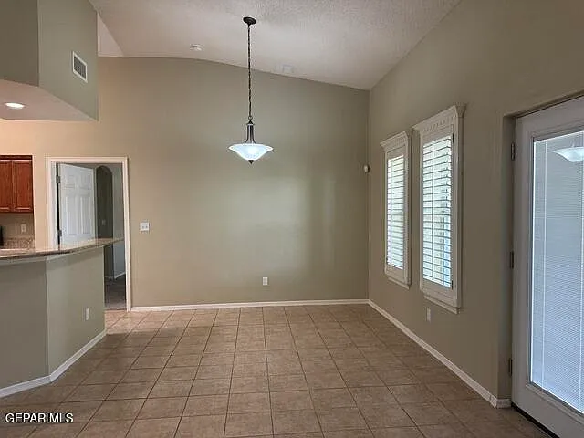 6019 Lourdes Rd — Photo 9