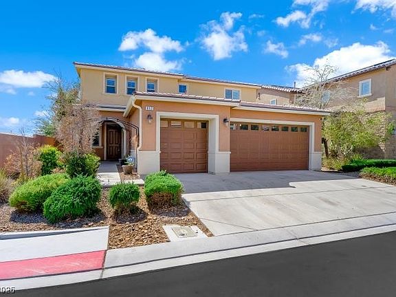 2nd image of 917 Old Creek Way