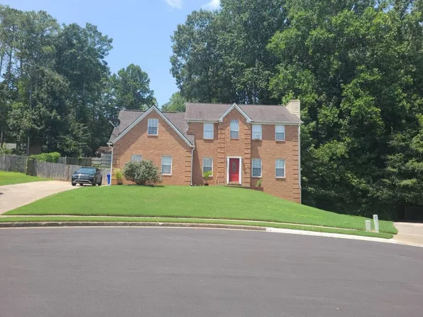 240 Chesterfield Ct, Fayetteville, GA 30214