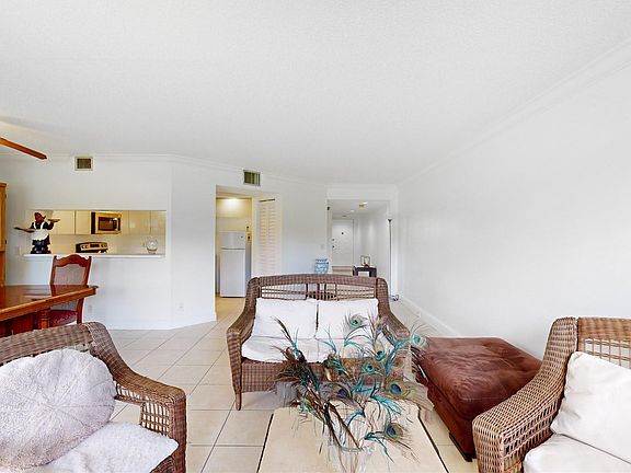 5th image of 701 SW 128 Avenue #F104
