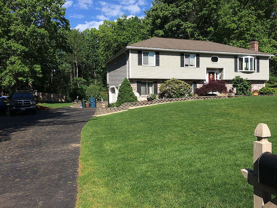 2nd image of 21 Valewood Cir