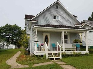 1217 N 2nd Ave, Iron River, MI 49935