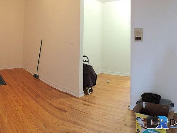3rd image of 6620 108th St APT 3A