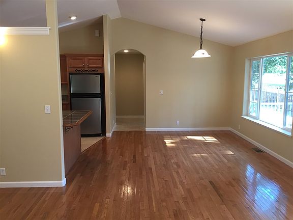 2nd image of 267 Forest View Dr