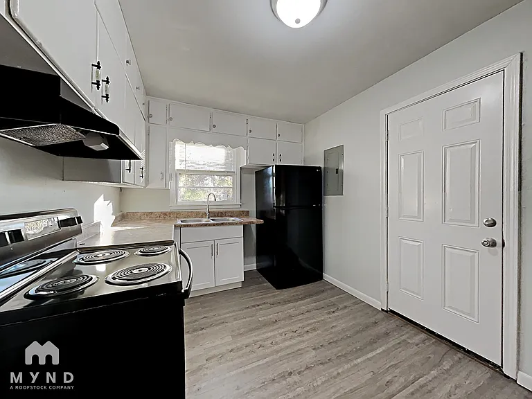 1245 Rose Lynn Ln — Photo 6