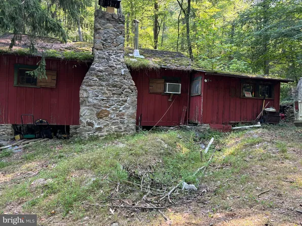 22507 Cold Spring Rd, Smithsburg, MD 21783