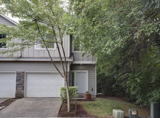 15848 SW Blackstone Dr, Beaverton, OR 97007