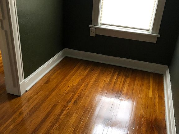 5th image of 235 E 46th St #3
