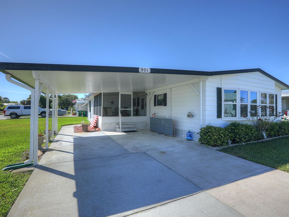 1st image of 901 Cassia Dr
