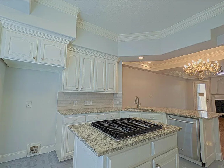 1307 Riverine Ct — Photo 11