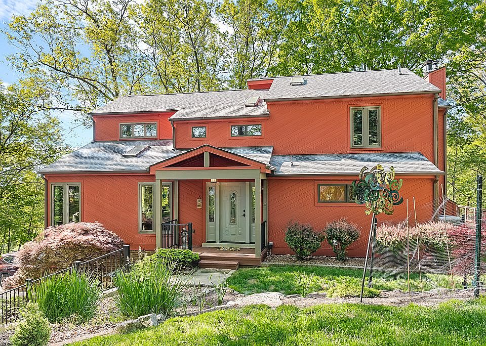 1st image of 108 Grace Dr