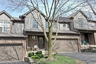 725 Longwood Dr photo 1