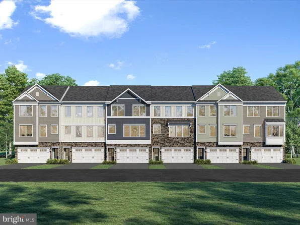 6 Copper Ct, Royersford, PA 19468