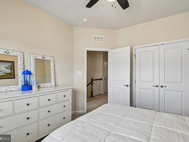 8261 Kippis Rd — Photo 35