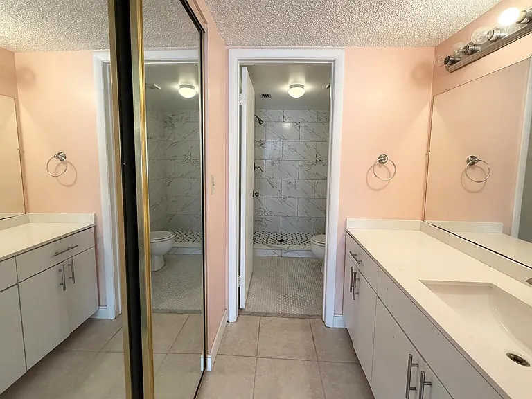 9977 Westview Dr #111 — Photo 18