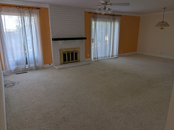 4th image of 1163 Corral Ave
