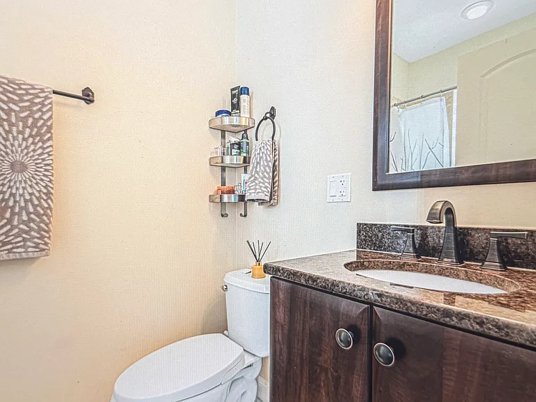 3149 N Drake Ave #2S — Photo 5