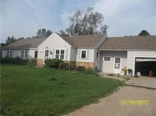 2960 13th Ln, Bark River, MI 49807