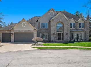 2711 Autumn Trails Dr, Mishawaka, IN 46544