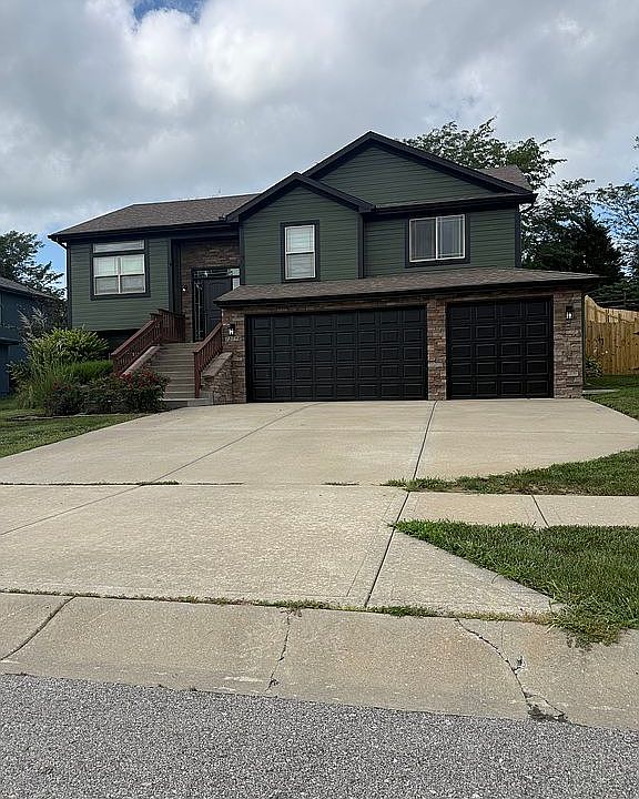 1st image of 15790 NW 125th St