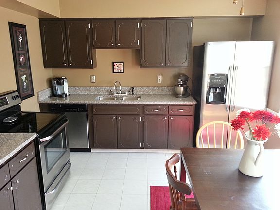 kitchen-new stainless appl