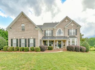 8107 Foal Ct, Mint Hill, NC 28227