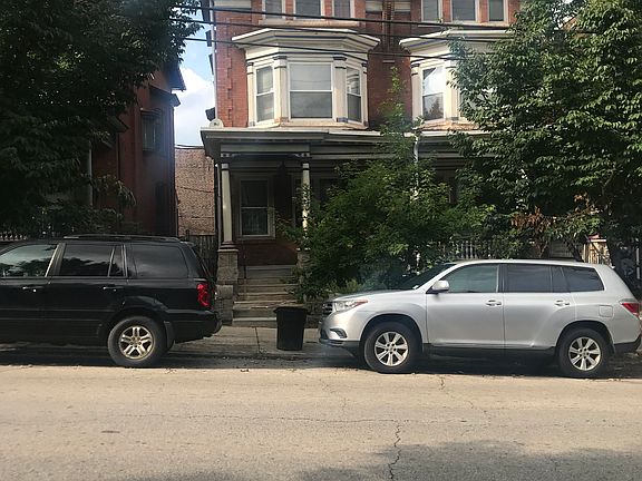 3rd image of 4333 Pine St Floor 2
