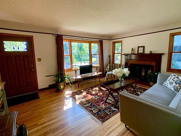 4th image of 5628 Vincent Ave S