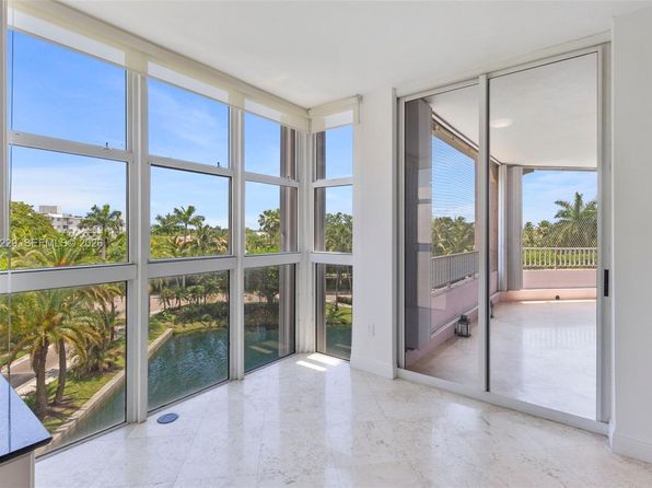 749 Crandon Blvd APT 411