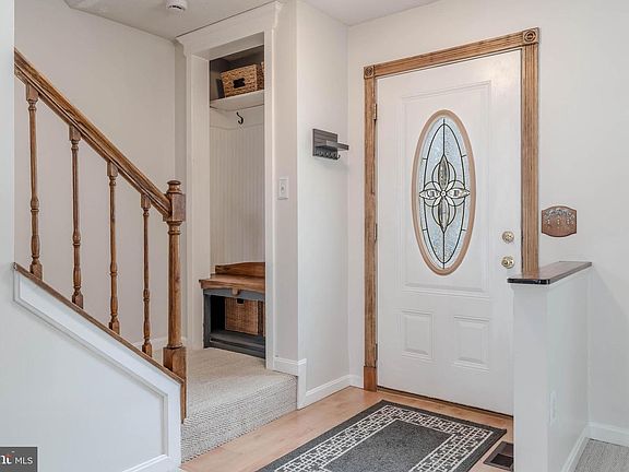 2nd image of 8561 Kim Marie Ct