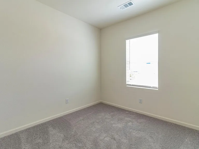 1862 McCree St — Photo 9