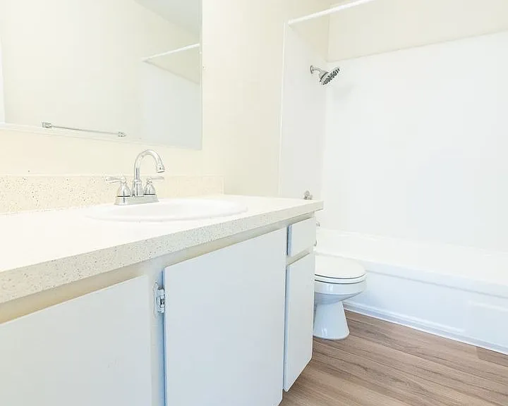 8819 N Edison St — Photo 14