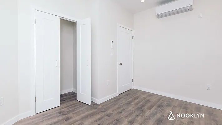 Rented by Nooklyn NYC LLC | media 9