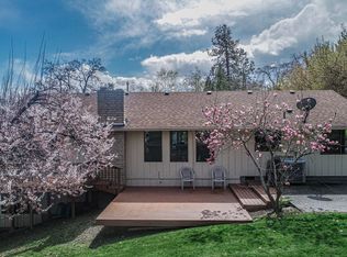 2214 W 10th St, The Dalles, OR