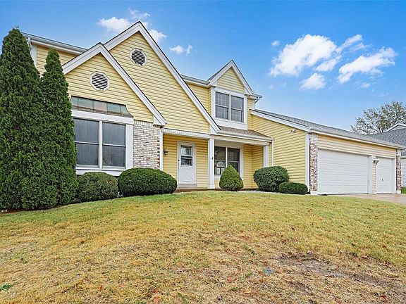 2nd image of 2709 Storm Lake Dr