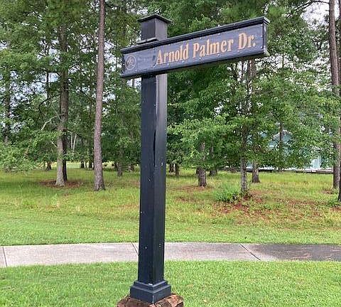 4th image of 2054 Arnold Palmer Drive