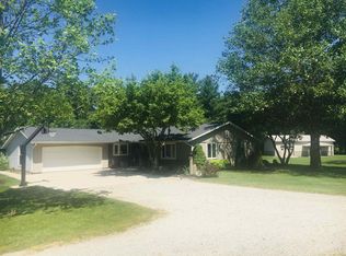 3990 S Whitley Rd, South Whitley, IN 46787