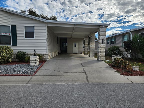 2nd image of 10733 Casa Dr