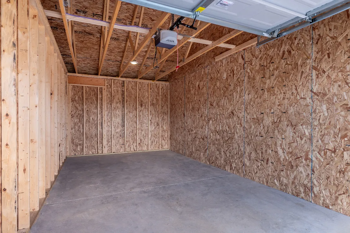 The Arnie Apartments — Photo 4