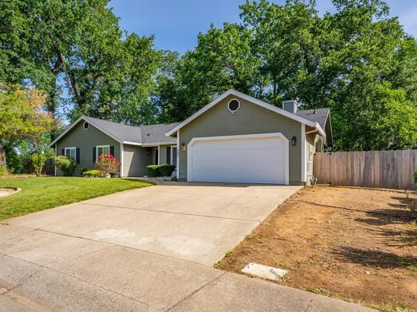507 Olympic St, Redding, CA 96003