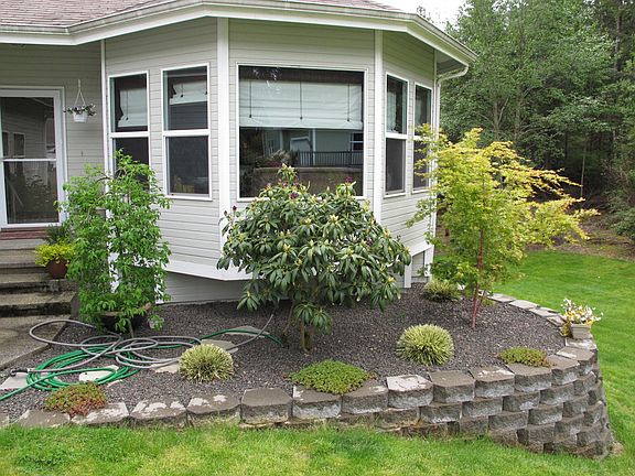 2nd image of 14005 95th Ave NW